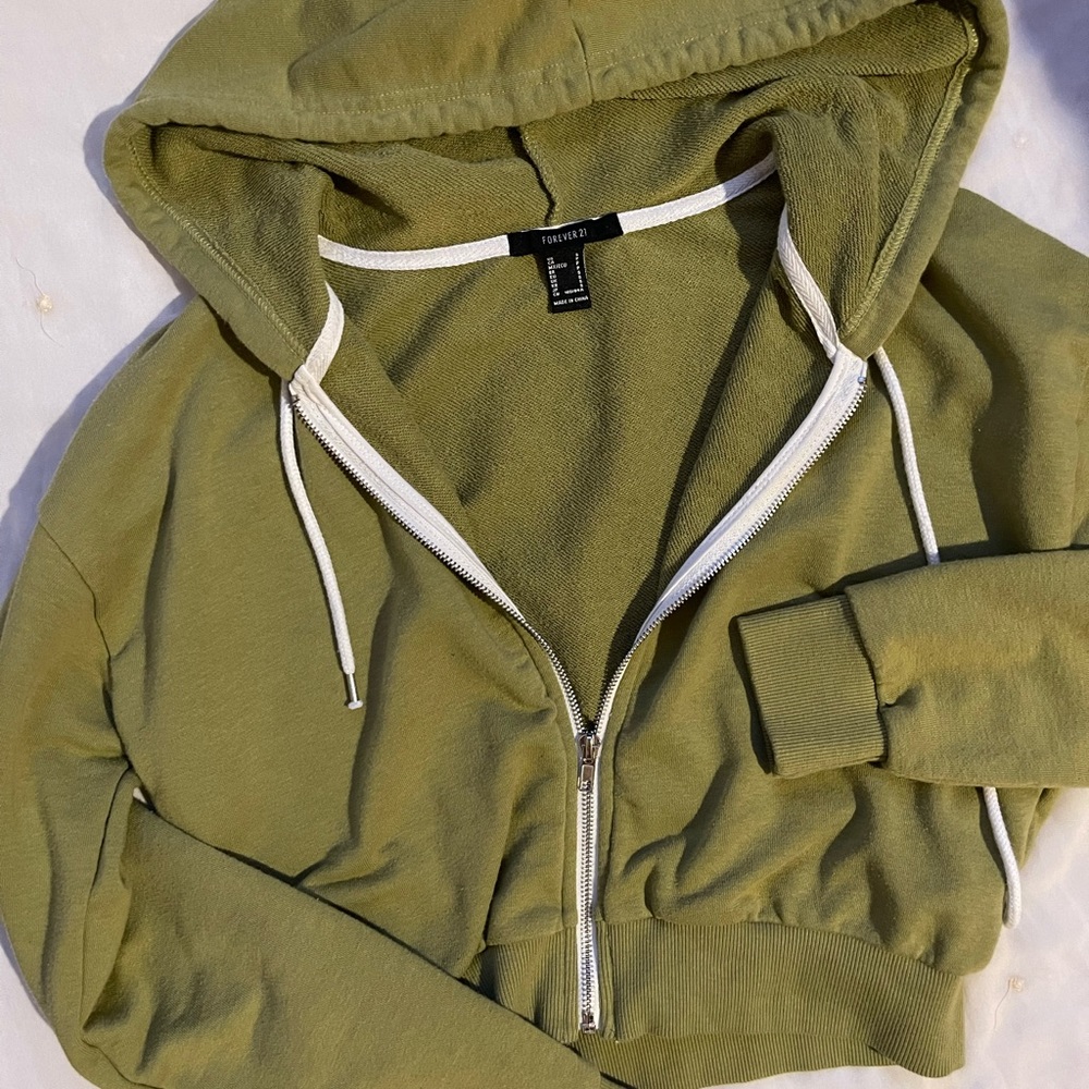Crop Full-Zip Hoodie.